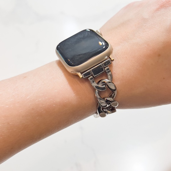 Gunmetal Chain Link Apple Watch Strap (38/40/41mm) - Picture 3 of 5